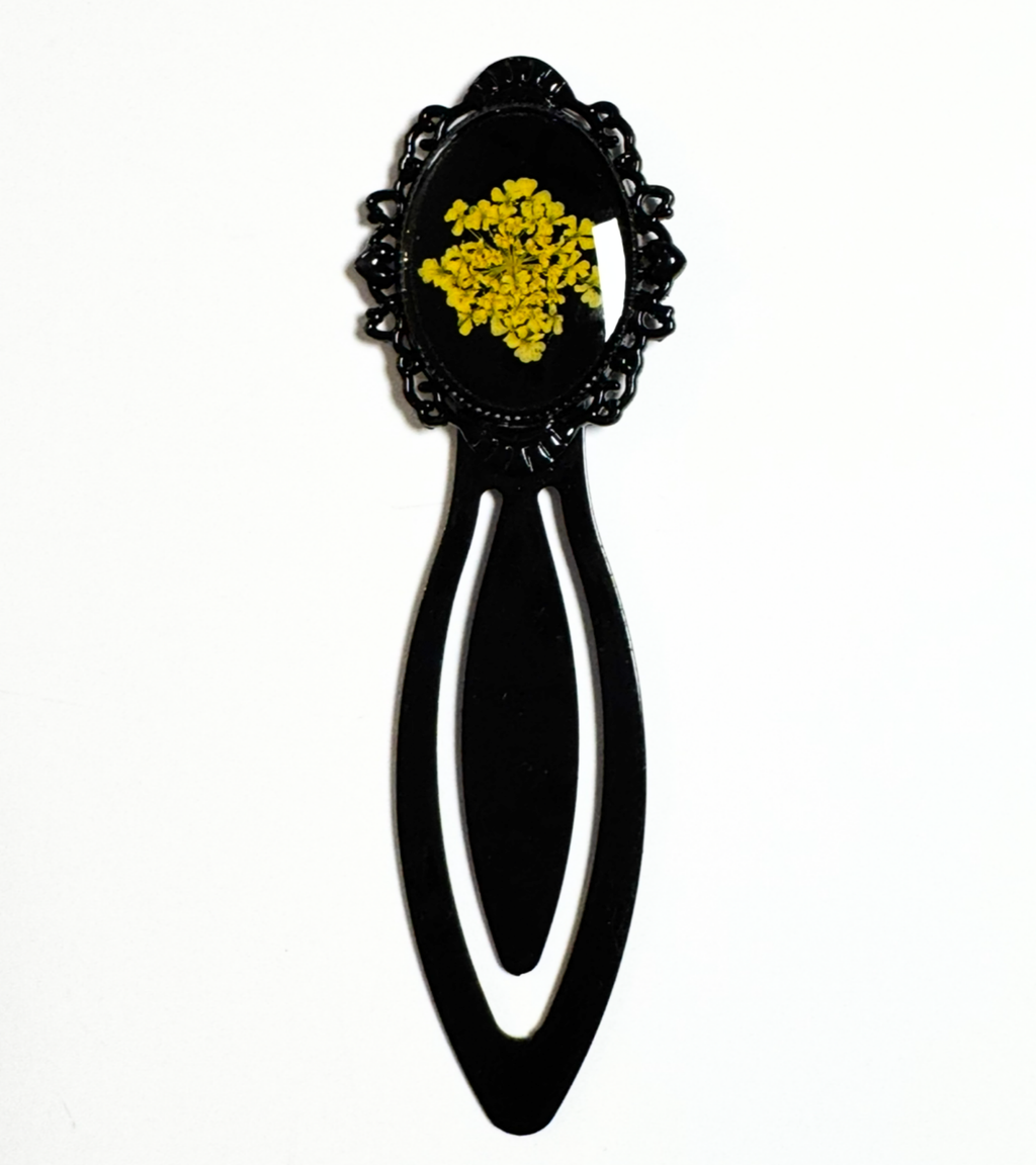 Gathered at Dusk — Queen Anne’s Lace Resin Bookmark